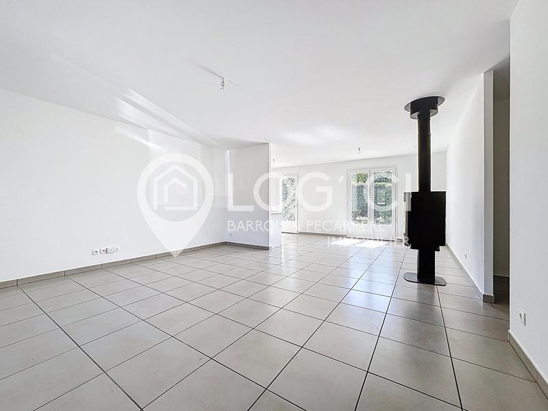 Maison - 99 m² - 5 pièces