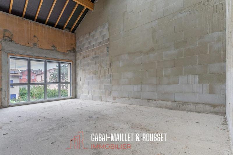 Duplex - 114 m² - 4 pièces