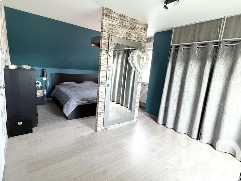 Maison - 140 m² - 5 pièces