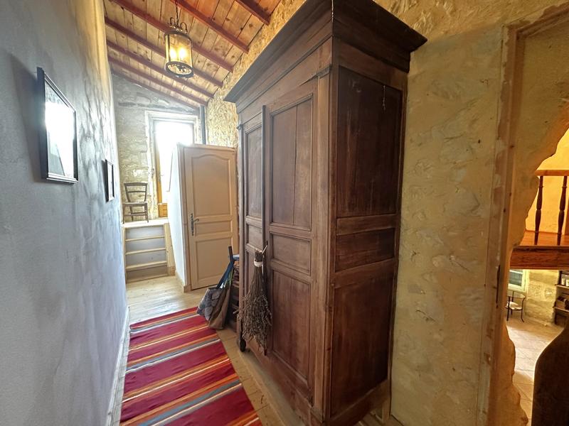 Maison traditionnelle - 117 m² - 6 pièces