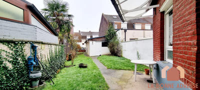 Maison - 88 m² - 4 pièces