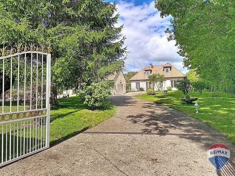 Maison - 129 m² - 6 pièces