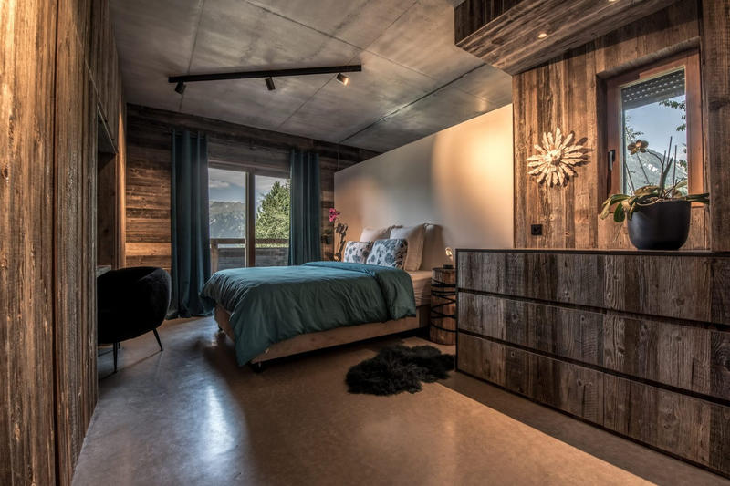 Châlet - 240 m² - 8 pièces