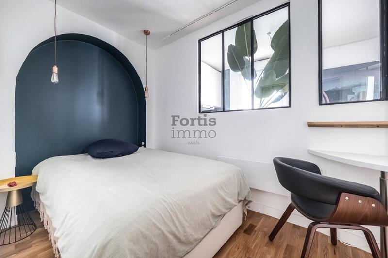 Loft - 101 m² - 4 pièces