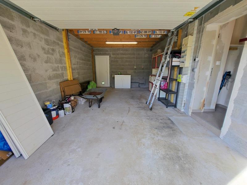 Maison - 78 m² - 6 pièces