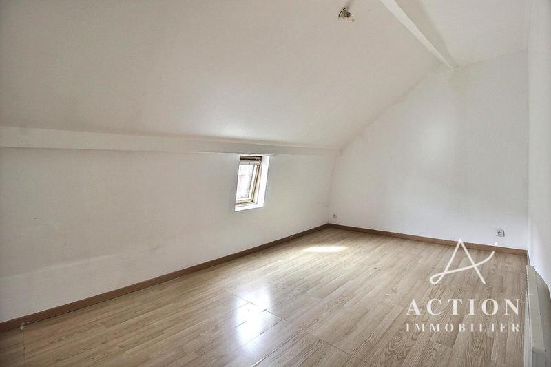 Immeuble - 220 m² - 7 pièces