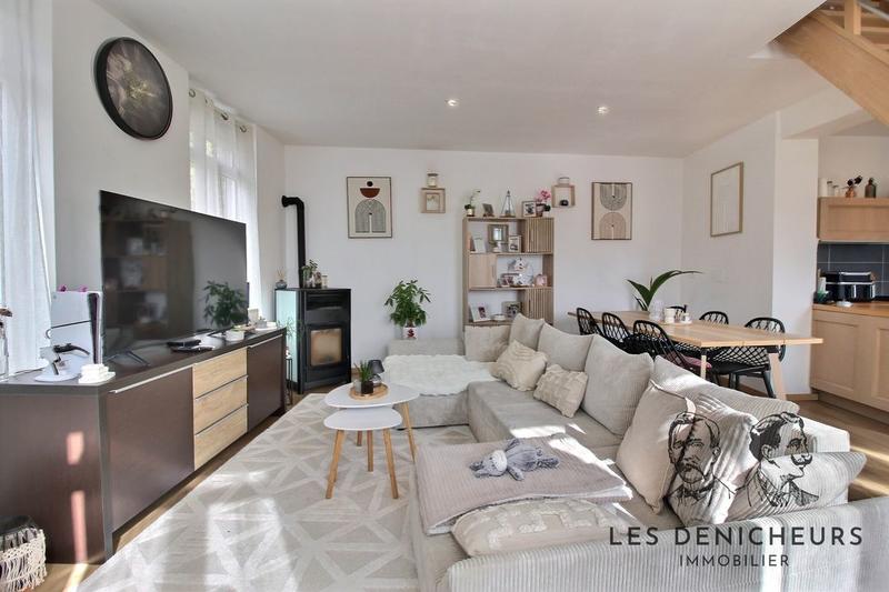 Maison - 108 m² - 6 pièces