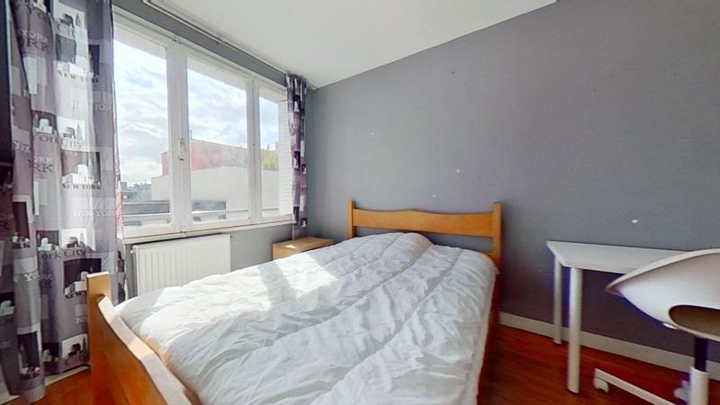 Appartement - 79 m² - 5 pièces