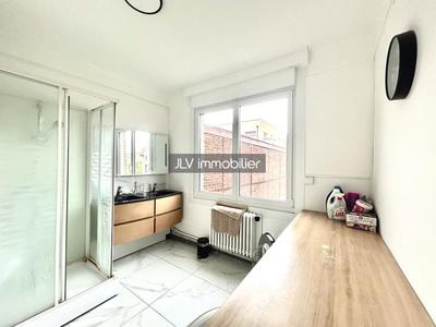 Appartement - 175 m² - 3 pièces