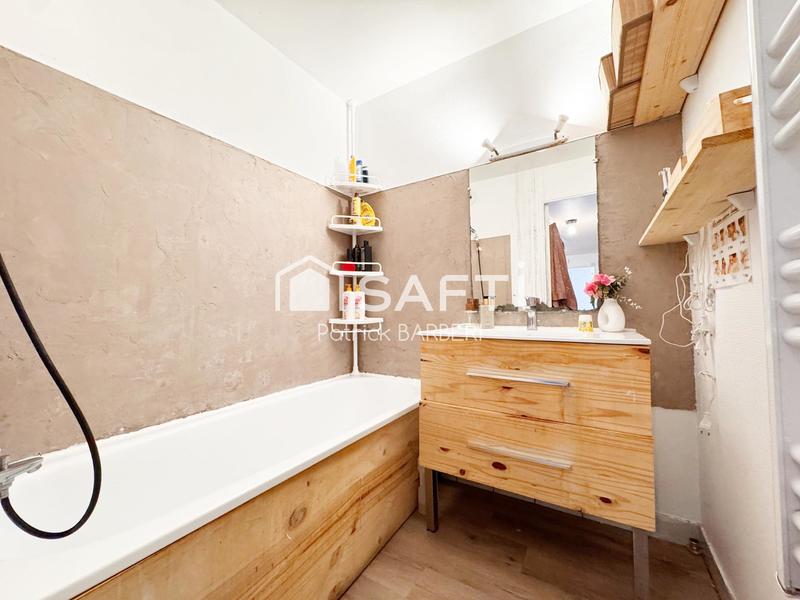 Appartement - 64 m² - 3 pièces