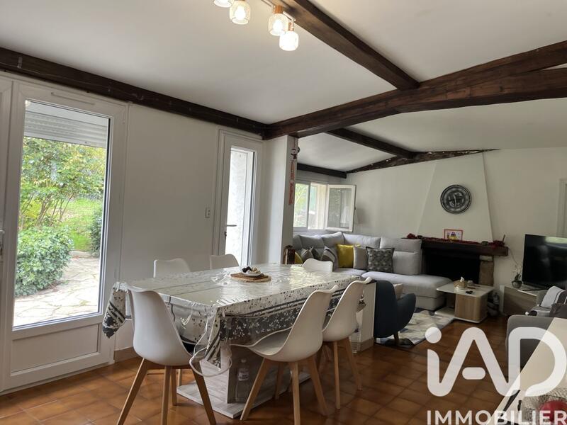 Maison - 80 m² - 4 pièces