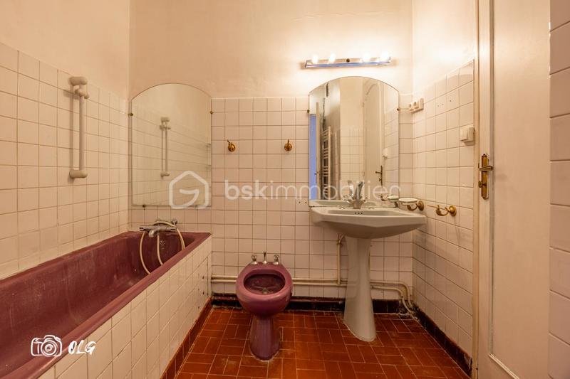 Appartement - 100 m² - 3 pièces