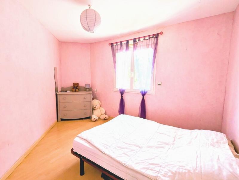 Propriété - 141 m² - 6 pièces