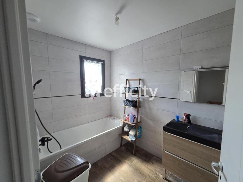 Villa - 133 m² - 7 pièces