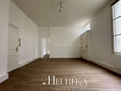 Local commercial - 37 m² - 2 pièces