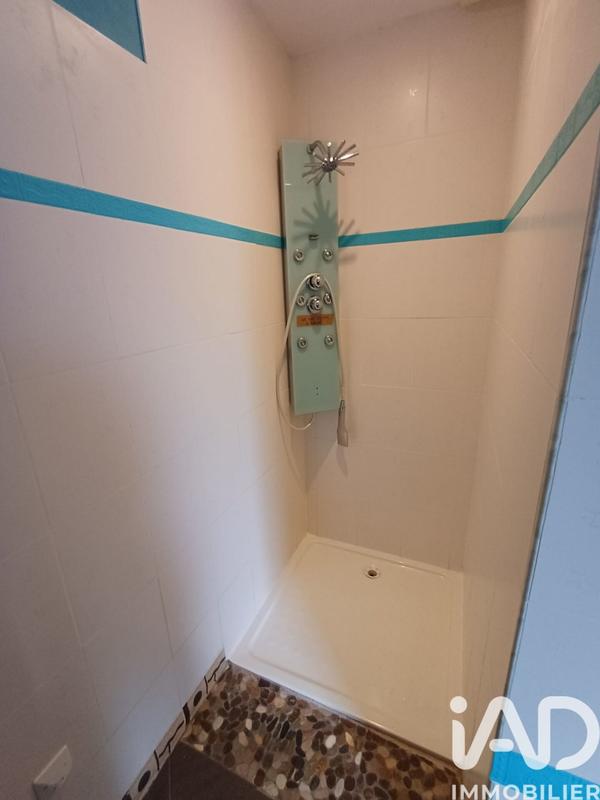 Maison - 211 m² - 6 pièces