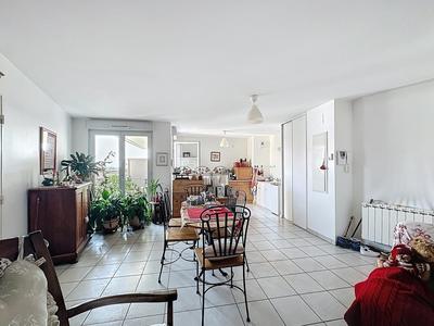 Appartement - 61 m² - 4 pièces