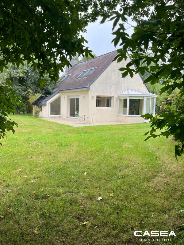 Maison traditionnelle - 120 m² - 6 pièces