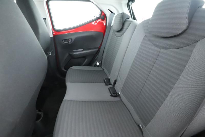 Toyota Aygo 1.0 Vvt-i X-Play 5p 72 ch