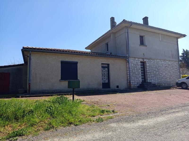 Maison - 174 m² - 8 pièces