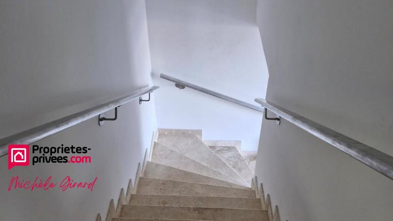 Maison - 162 m² - 6 pièces