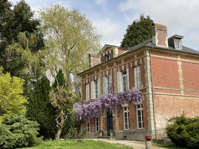 Propriété - 450 m² - 15 pièces