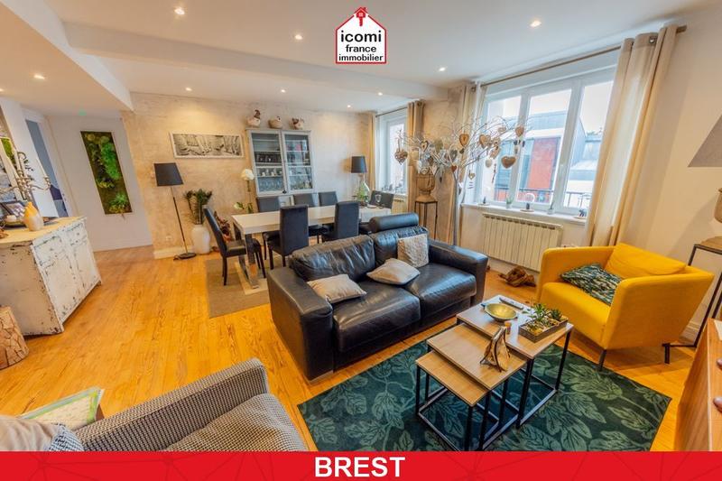 Appartement - 80 m² - 4 pièces