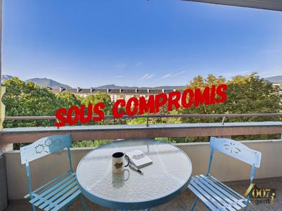 Appartement - 72 m² - 3 pièces