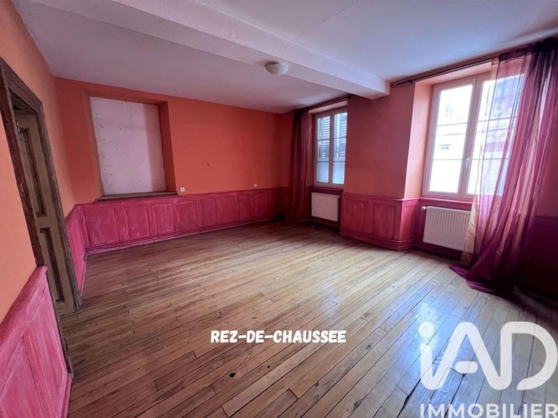 Maison de village - 400 m² - 15 pièces