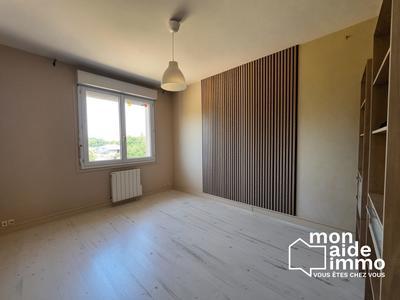 Maison - 101 m² - 4 pièces
