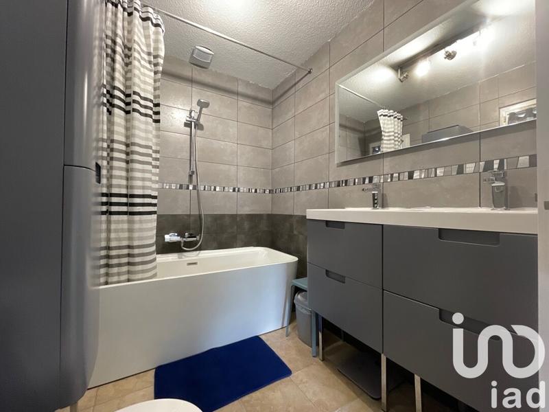 Maison - 141 m² - 5 pièces