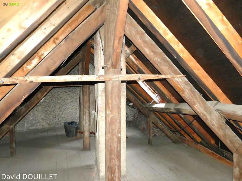 Maison - 245 m² - 14 pièces