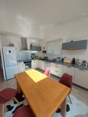 Appartement - 83 m² - 3 pièces