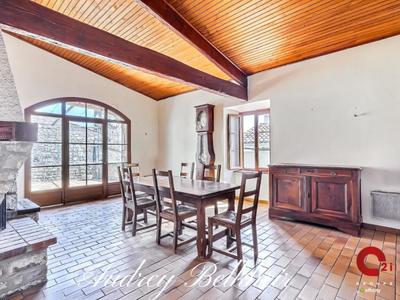 Maison - 106 m² - 5 pièces