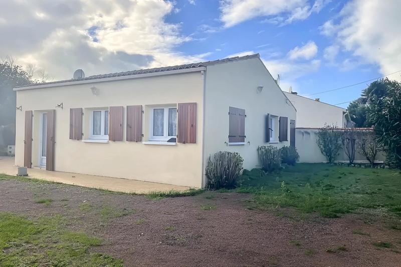 Maison - 77 m² - 5 pièces