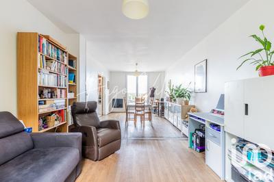 Maison - 104 m² - 4 pièces