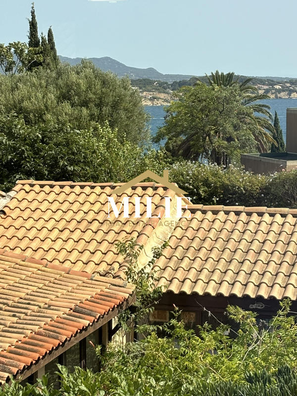 Appartement - 122 m² - 4 pièces