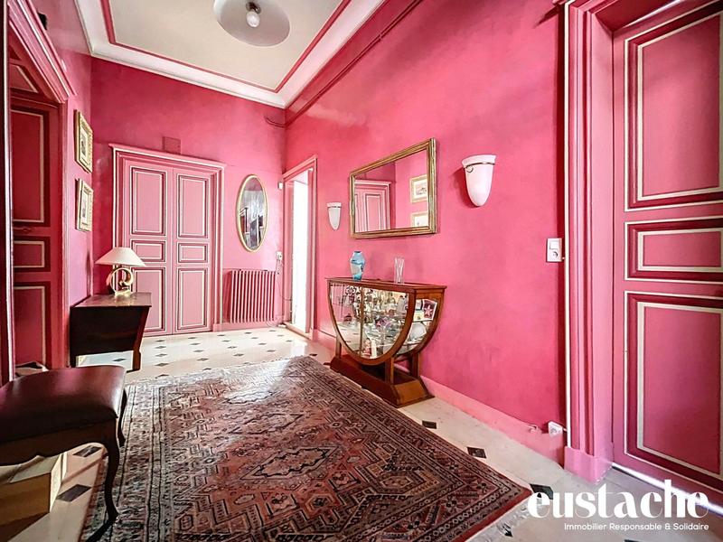 Appartement - 140 m² - 4 pièces