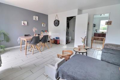 Maison - 75 m² - 4 pièces