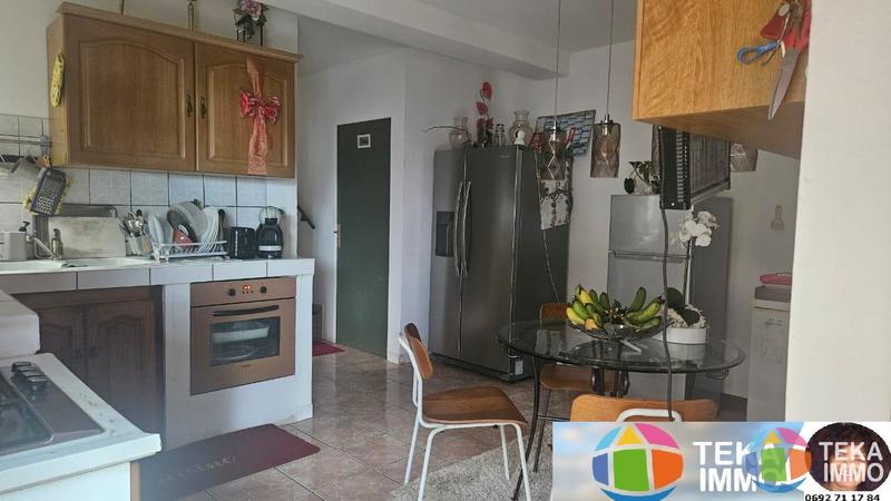 Maison - 212 m² - 10 pièces