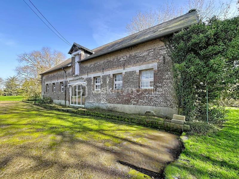 Maison de maîtres - 335 m² - 10 pièces