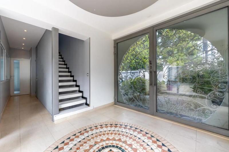 Demeure - 400 m² - 10 pièces