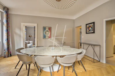 Appartement - 123 m² - 5 pièces