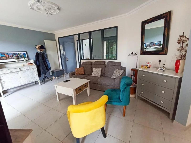 Appartement - 79 m² - 4 pièces