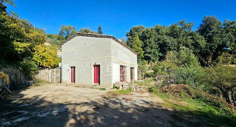 Maison - 170 m² - 3 pièces