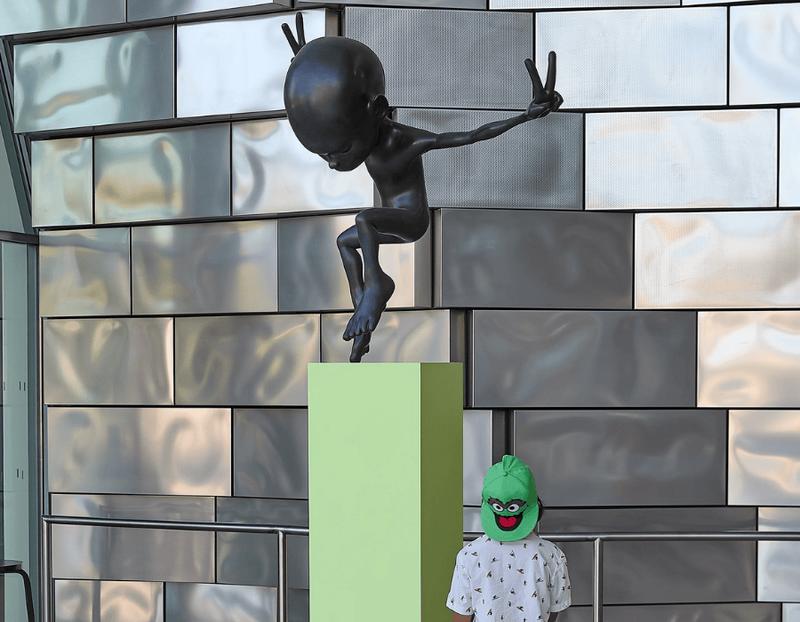 La petite visite : la tête dans les étoiles / Luma Arles