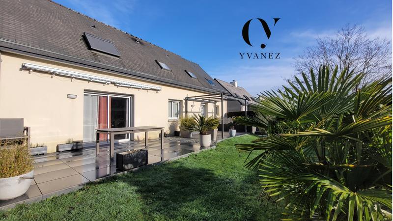 Maison - 150 m² - 8 pièces