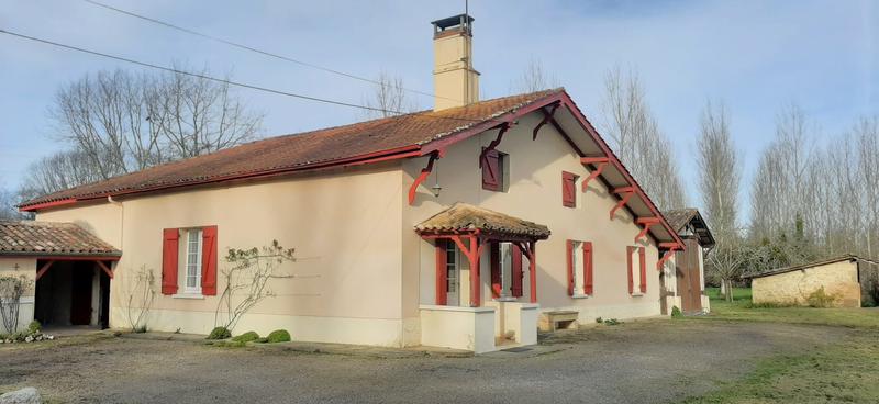 Maison - 106 m² - 5 pièces