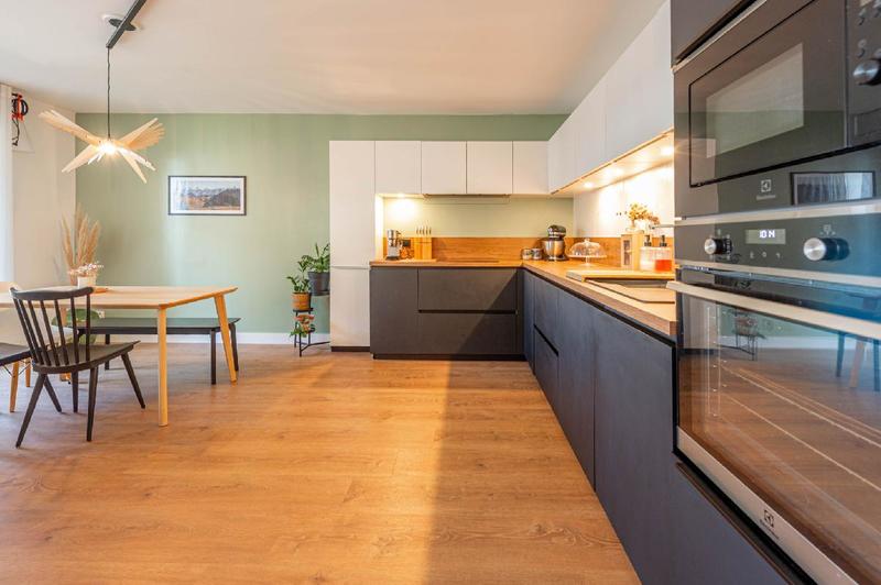 Appartement - 82 m² - 4 pièces