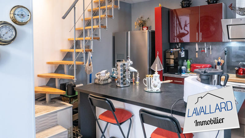 Maison traditionnelle - 85 m² - 5 pièces